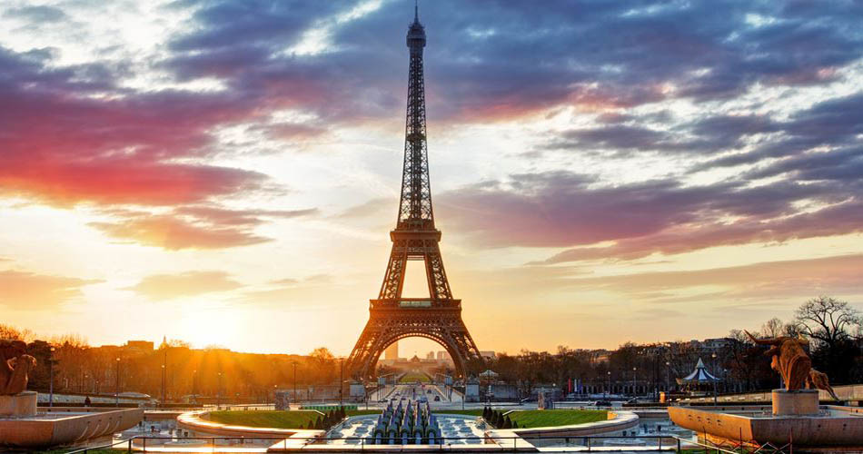 Top 5 must-visit places in Paris Image