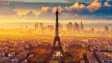 Top 5 must-visit places in Paris