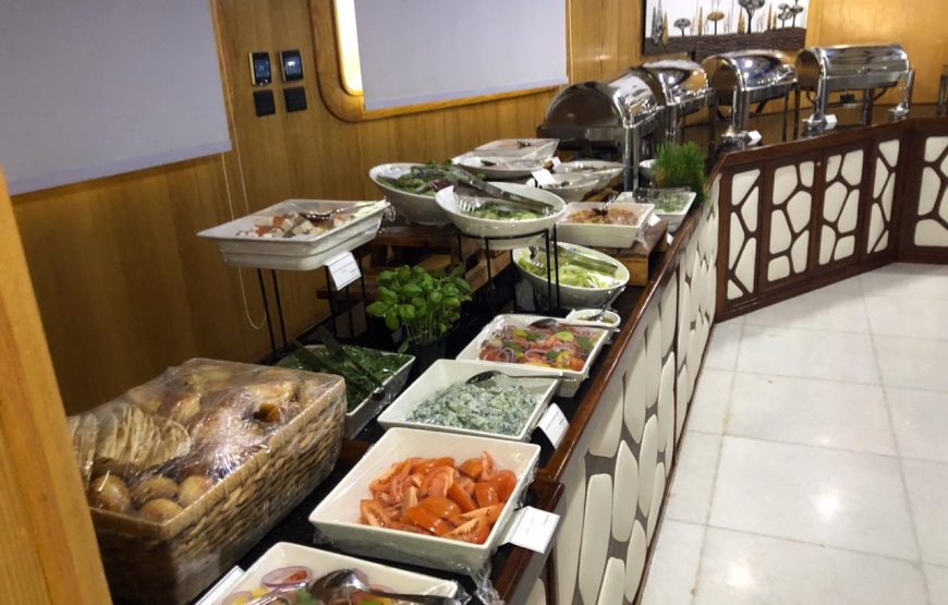 New Year’s Eve 2025 @ Lotus Mega Yacht Cruise, Dubai Marina